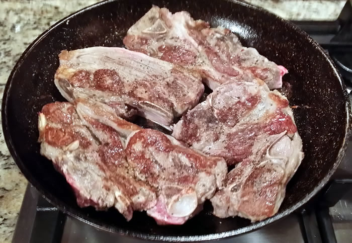 Mediterranean Baked Lamb Chops